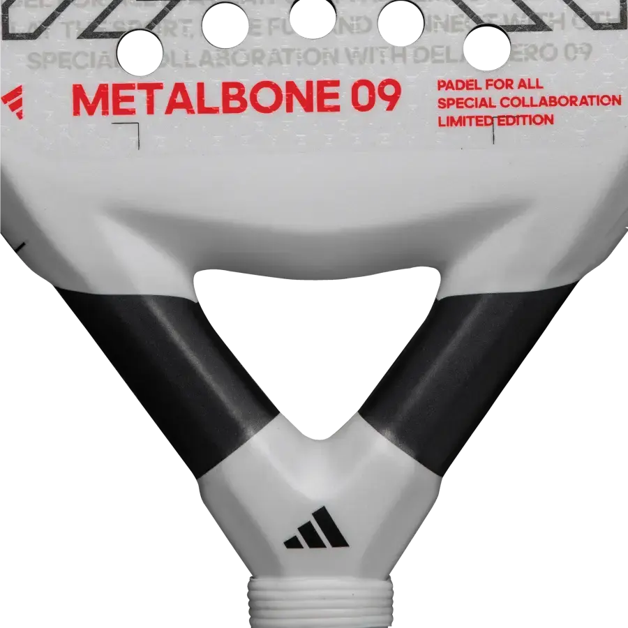 adidas-metalbone-09-racket (2).webp